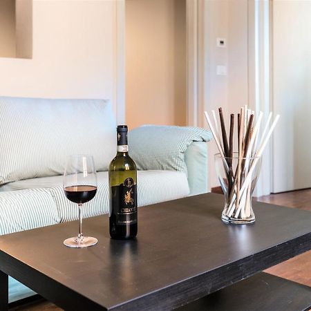 Hostly - La Pera Suite Apartment - 2 Bedrooms, Full Center Piza Zewnętrze zdjęcie