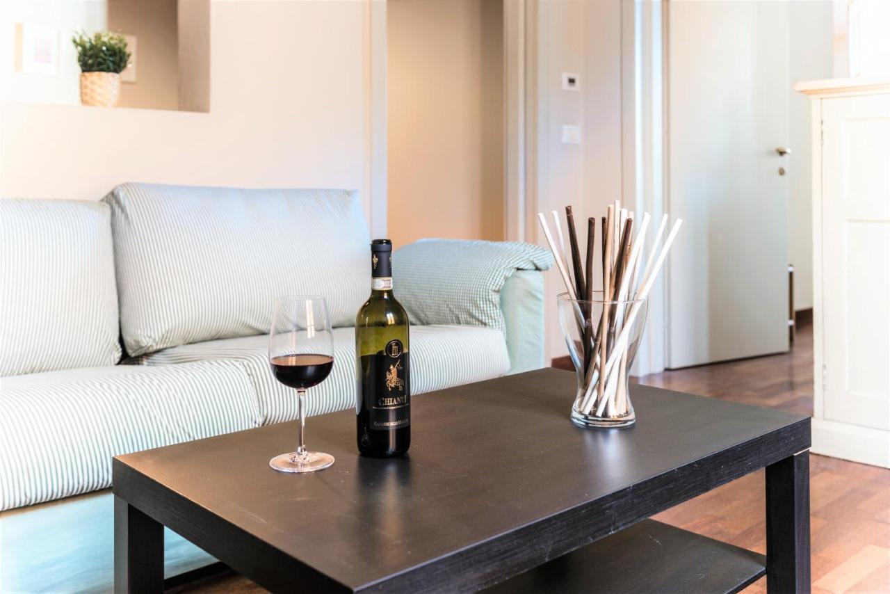 Hostly - La Pera Suite Apartment - 2 Bedrooms, Full Center Piza Zewnętrze zdjęcie